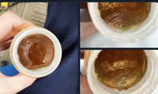 はちみつの容器に体液