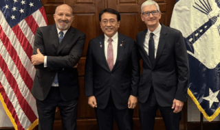 赤沢りょうせい大臣