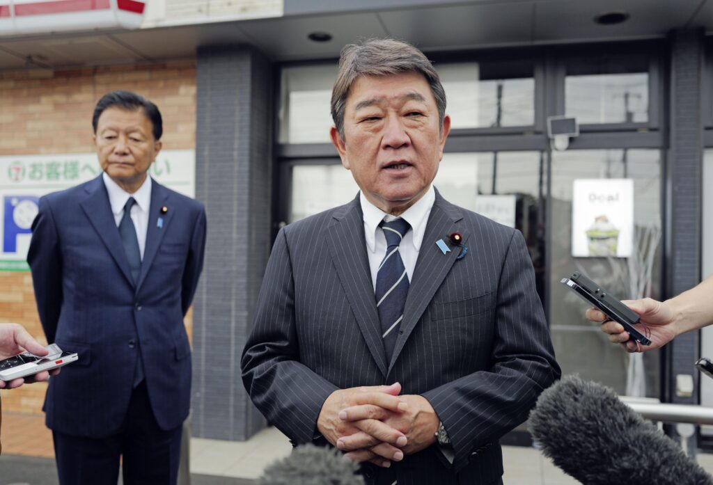 自民総裁選出馬の茂木氏