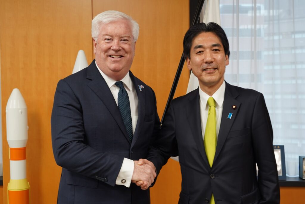 ジョージ・グラス駐日米国大使