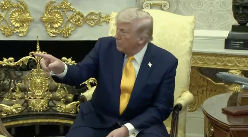 トランプ大統領